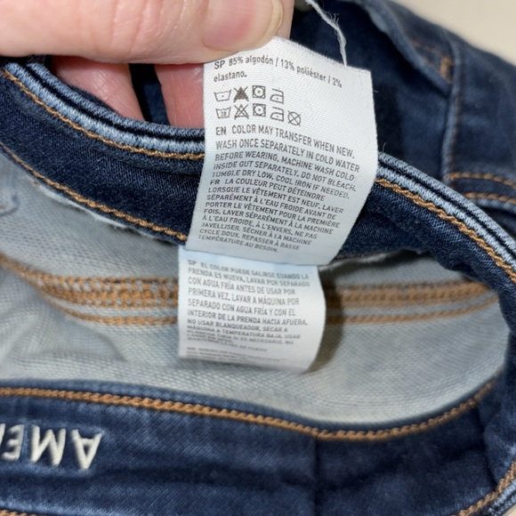 American Eagle jegging jean distressed knees/ankle button/zip pockets Sz 8 short - Picture 9 of 10